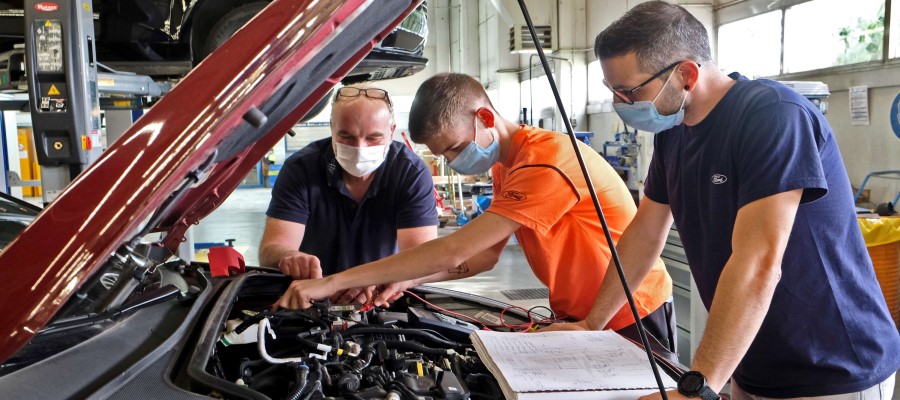 Ausbildungsstart bei den Ford-Werken